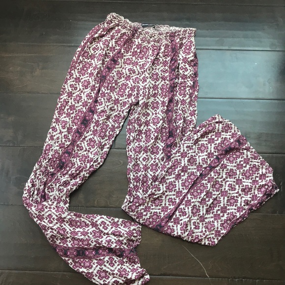 Brandy Melville Pants - brandy melville pants